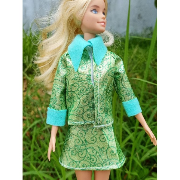 baju kantor / dokter boneka barbi