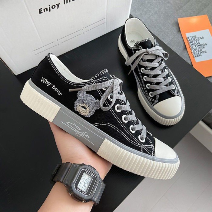 Sepatu Wanita Sneakers Kanvas Korea Teddy Bear Lucu 01-Hitam Abu