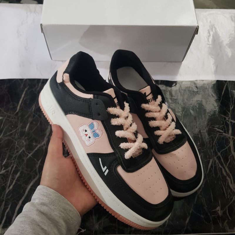 9030 Sneakers kekinian wanita import sepatu kets murah