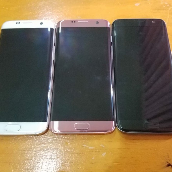 [ Hp / Handphone ] Samsung S7 Edge. Docomo. Mulus. Lengkap Bekas / Second / Seken / 2Nd