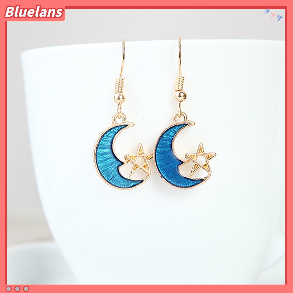 Anting Kait Gantung Desain Bulan Bintang Hollow Untuk Wanita