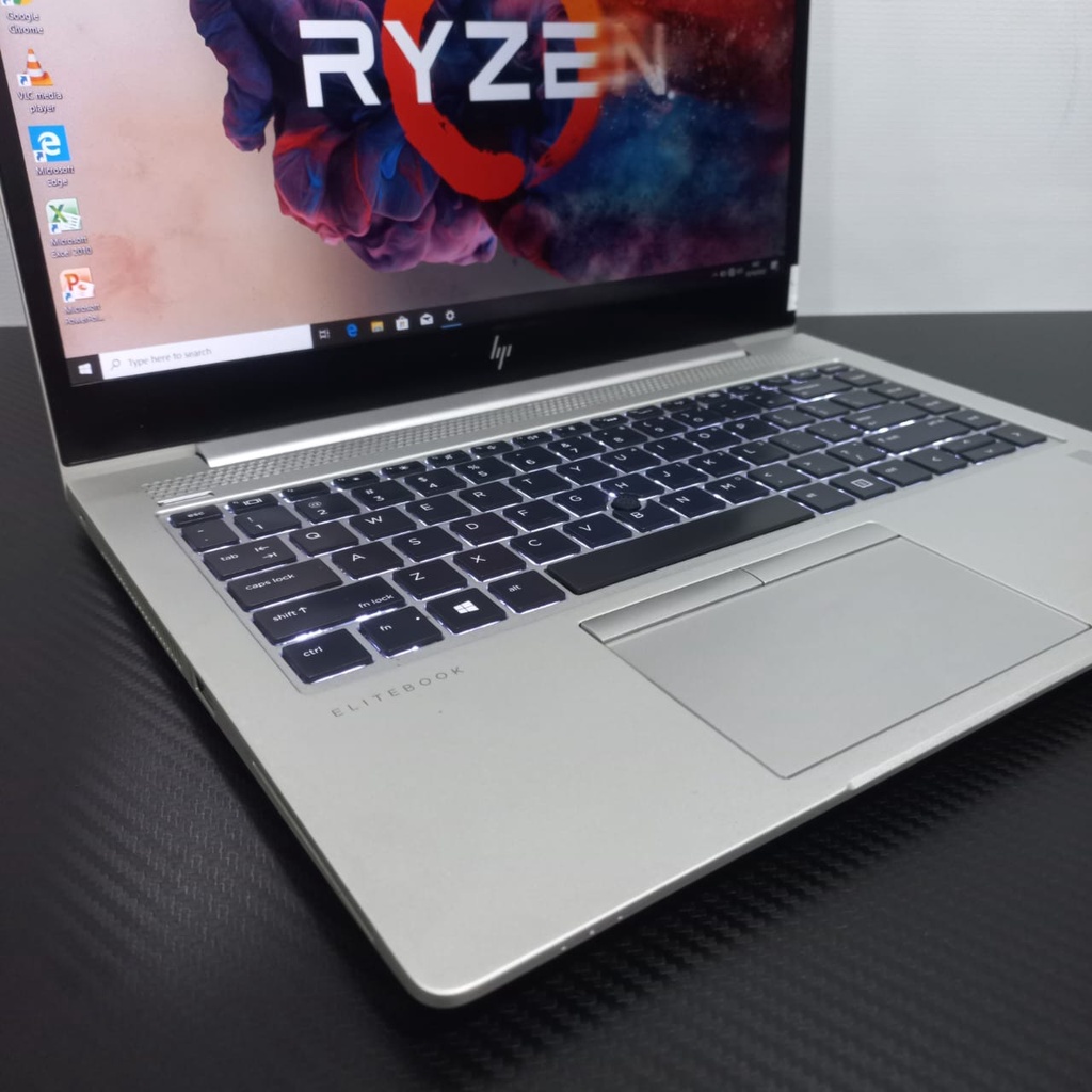 Laptop Hp 745 G5 AMD Ryzen 5 Pro Ram 16GB SSD 256GB - 8 CPUs Double VGA FHD