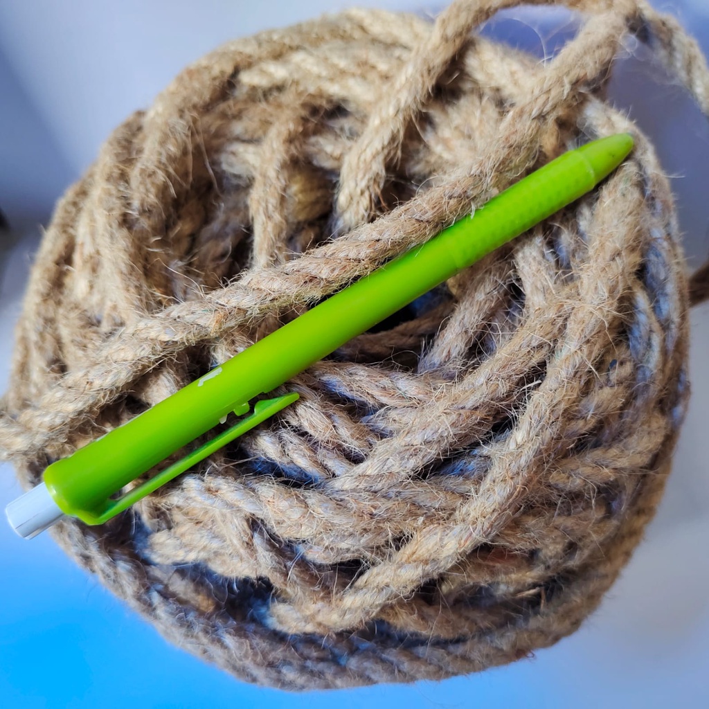 

Tali Goni Besar Tambang, Tali Goni 8mm /meter (min. 5 meter)