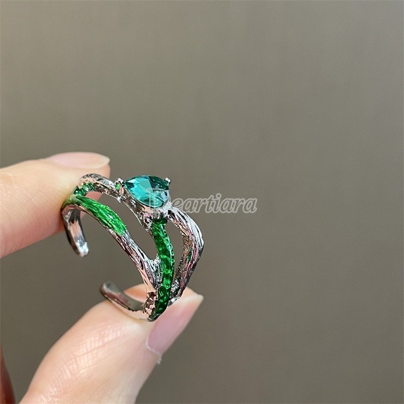 Cincin Model Terbuka Desain Ular Hijau Hias Kristalberlian Berkilau Untuk Wanita