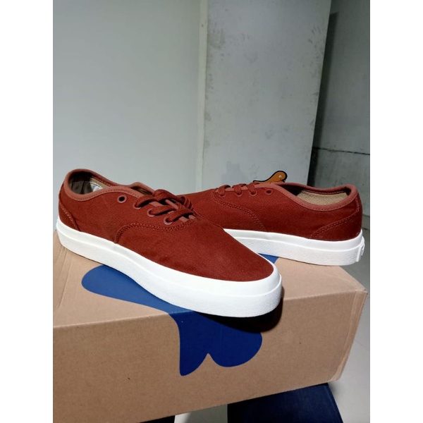 Sneakers Brodo VTG Oxford