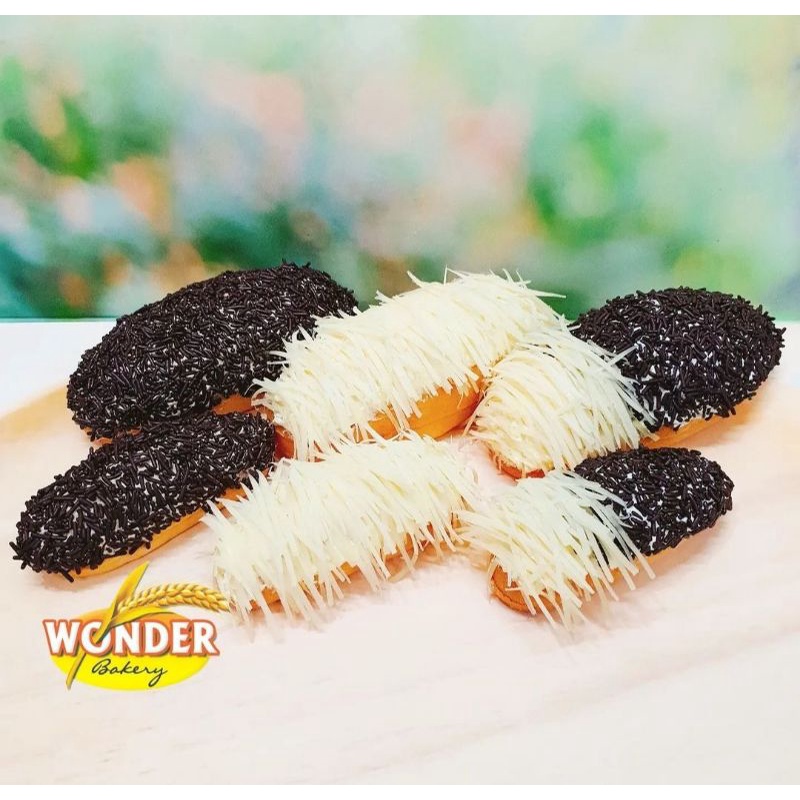 

Roti Satuan Long Meyses/ Messes Keju Wonder Bakery - MINIM BELI 3 PCS