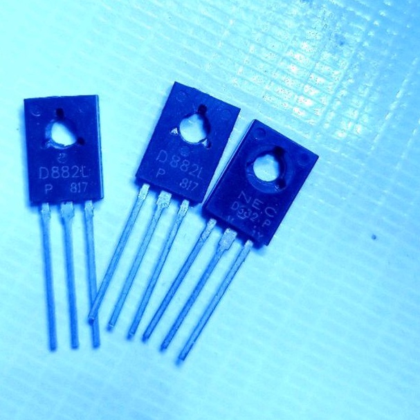 transistor D882 NPN