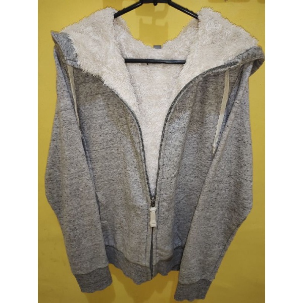 Jaket Hoodie Sherpa Uniqlo