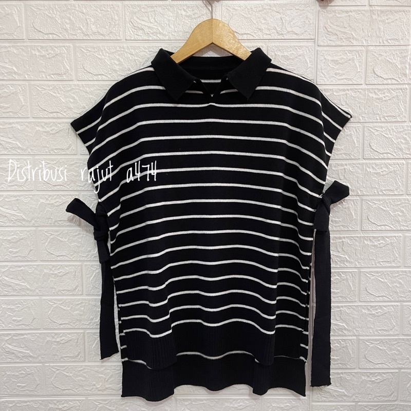 VEST KERAH TALI SAMPING MOTIF GARIS LIODRA