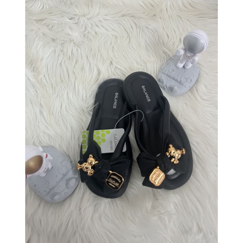 SANDAL_YUKI_IMPORT