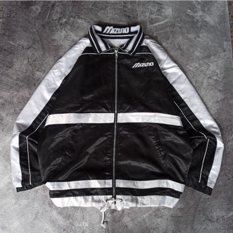 Mizuno Windbreaker Vintage Jacket