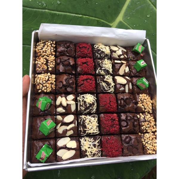 

Fudgy Brownies 1 Loyang