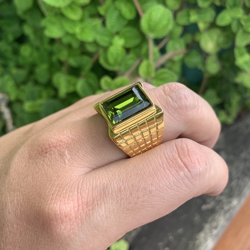 Cincin Batu Peridot Berlian Hijau Ring Gold Titanium Steel Anti Karat dan Tahan Luntur High Quality