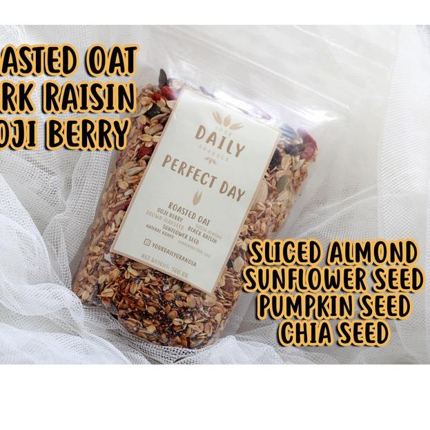 

New Product--Granola 500 gr Crispy Roasted (Mix Goji Berry & Kismis & Seed) By Your Daily Granola - Cereal Oat