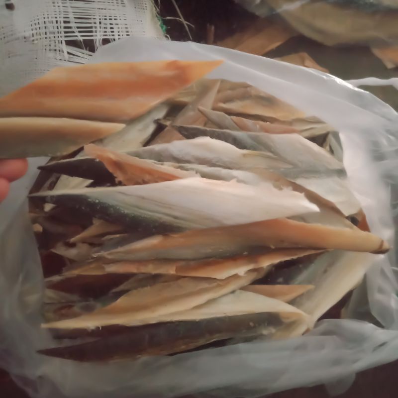 

ikan asin cucut potong kering super berkualitas ikan asin bajo pasoh lombok 100 gr ikan asin cucut potong tidak basah