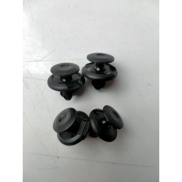 Kancing Klip Hitam Spakbor Bemper Fender Mobil Honda Brio Mobilio Brv Hrv City Jazz Freed Original