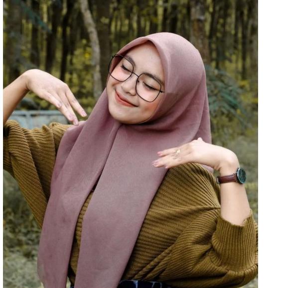 Stok terbatas.. betwing prily rajut blouse/baju rajut wanita/rajut premium /outerwear