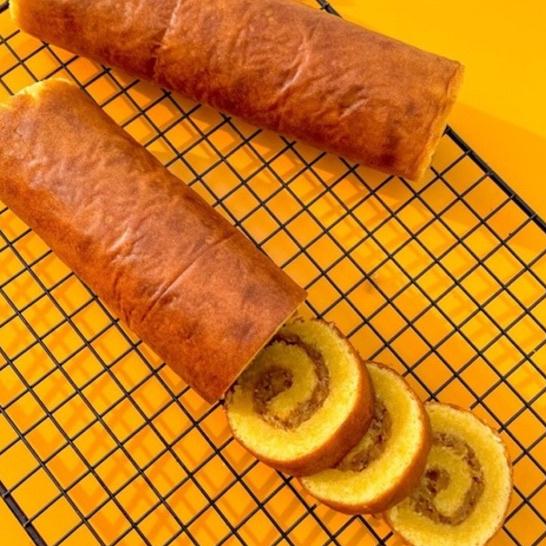 

FG5♢ Kue Bolu Gulung Nanas Ukuran 20cm MAKANAN RINGAN SNACK CEMILAN MURAH ENAK HAMPERS JAJANAN Barang Laris