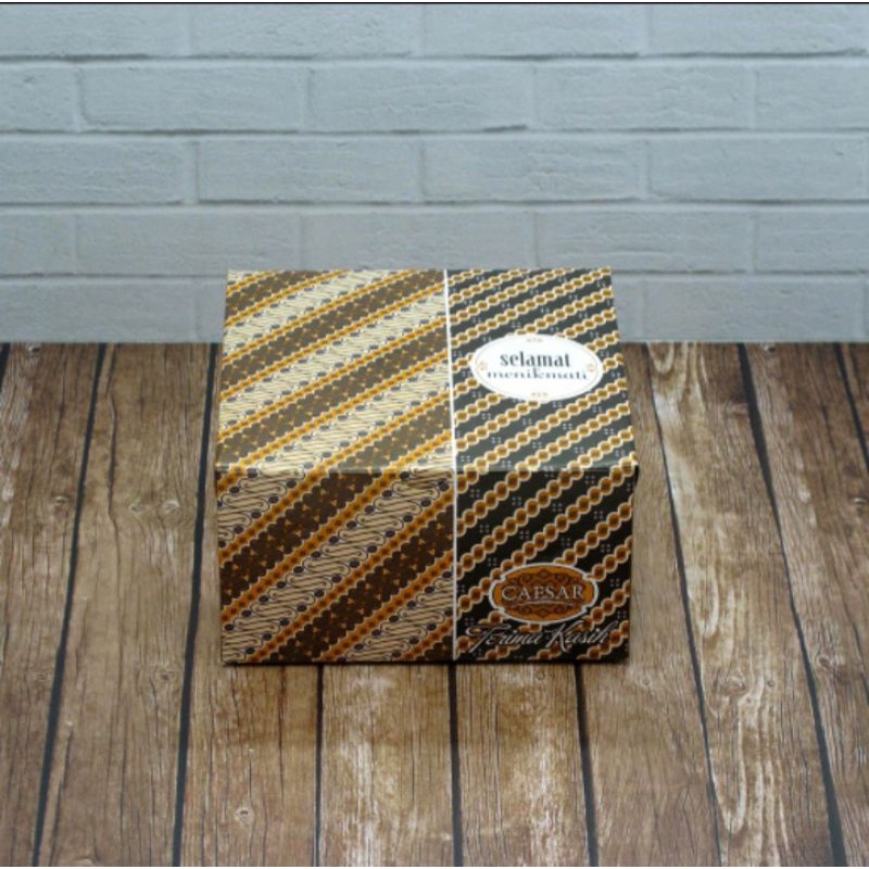 

(50pcs) CAESAR BATIK 20X20 /box kertas /kotak nasi