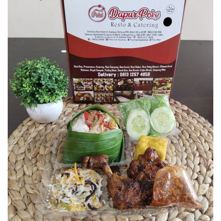 

Nasi kotak/nasi box/ Nasi liwet ayam