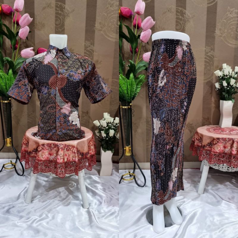 BATIK COUPLE/KEMEJA BATIK COUPLE/BATIK COUPLE LENGAN PENDEK/ROK PLISKET COUPLE/SET ROK TERBARU/SET COUPLE KONDANGAN