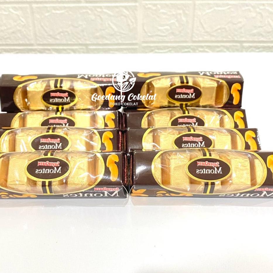 

Dapatkan--Coklat Silverqueen Montes Premium Coklat 50 Gram 50 Gr