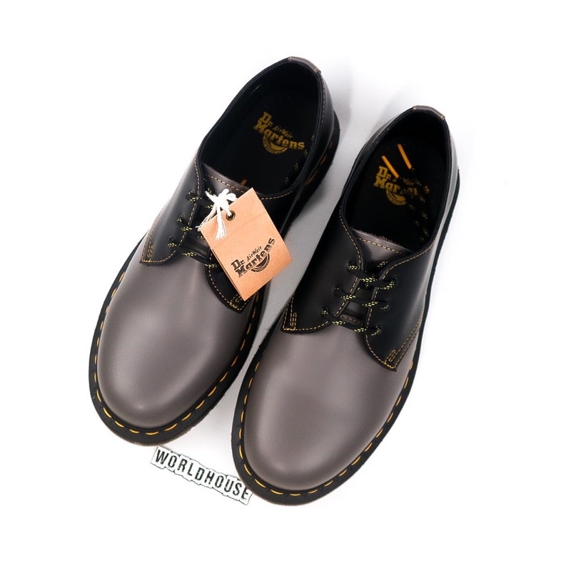 dr martens 1461 charcoal black smooth