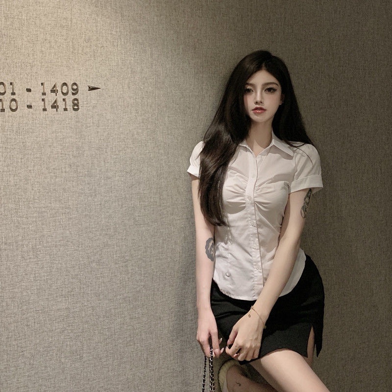✒▨peach. lily kemeja putih wanita musim panas perguruan tinggi gaya polo kerah desain lipit rasa sli