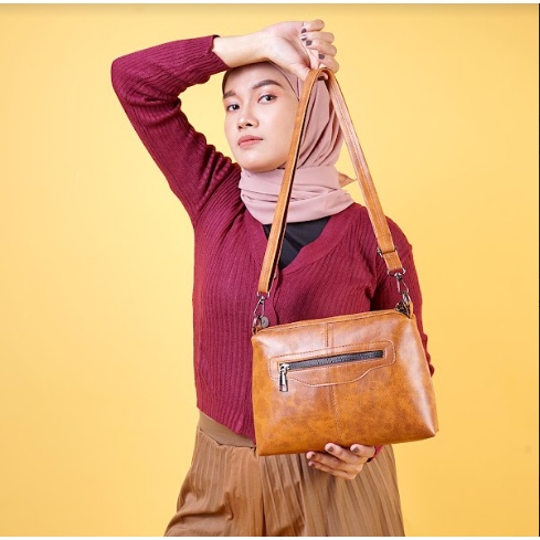 Tas Selempang Kulit Sling Bag Wanita Tas Slempang Wanita Multifungsi Kulit Sintetis PU Cewek OL15 Sling Bag Fungsional