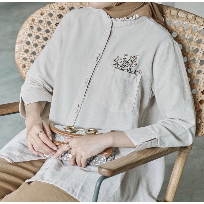 Camille Blouse | GIYOMI ID Black Oat