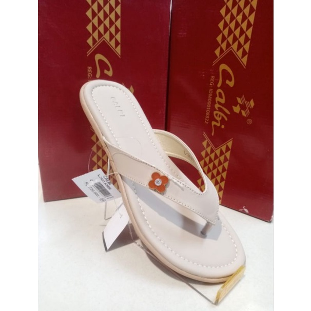 sandal teplek calbi