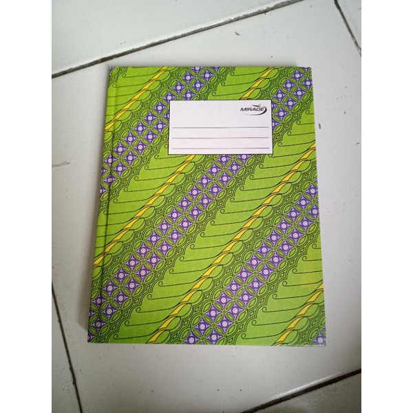 

Buku Tulis Miracle 100 Lembar