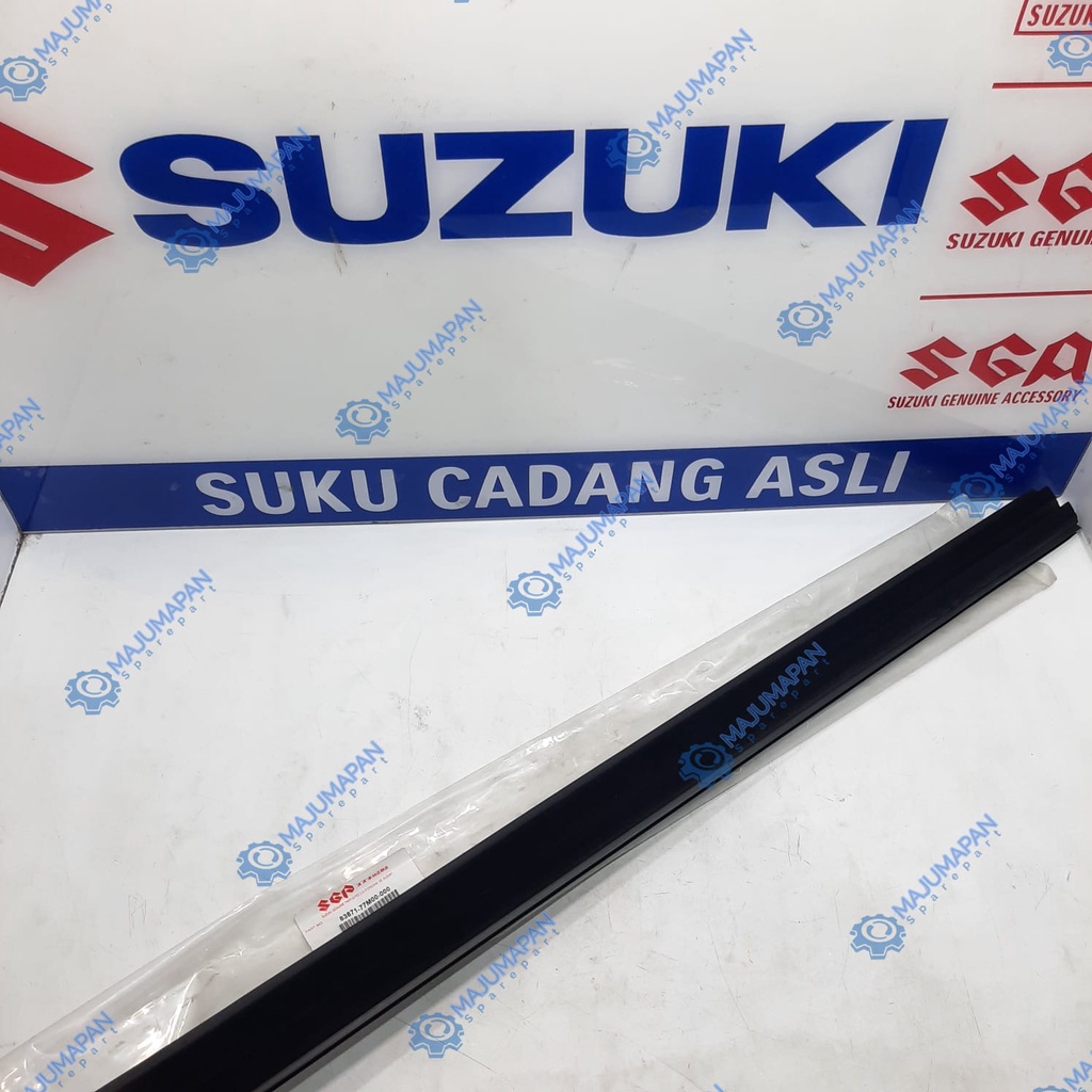 WEATHERSTRIP LIST PINTU PELIPIT KARET KACA DALAM BELAKANG SUZUKI ERTIGA