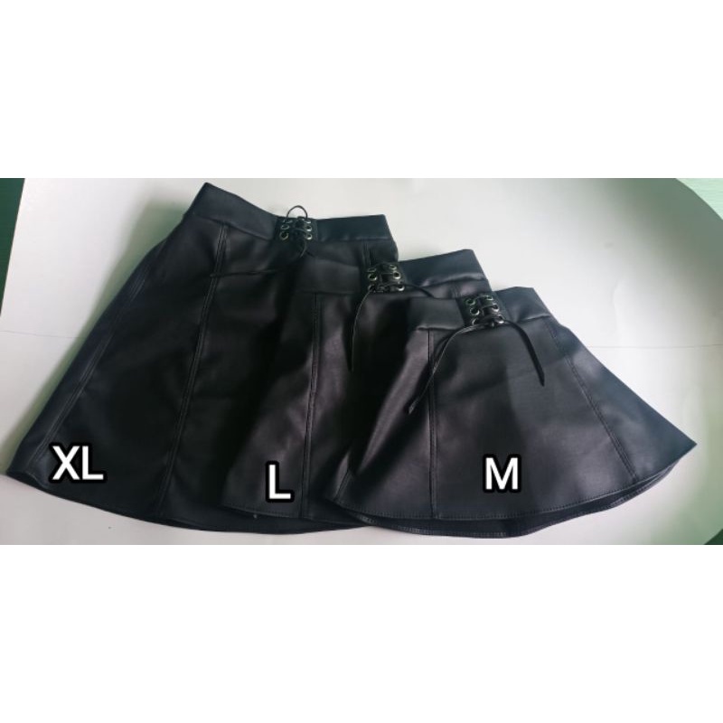 Rok wanita kulit hitam elegan sexi