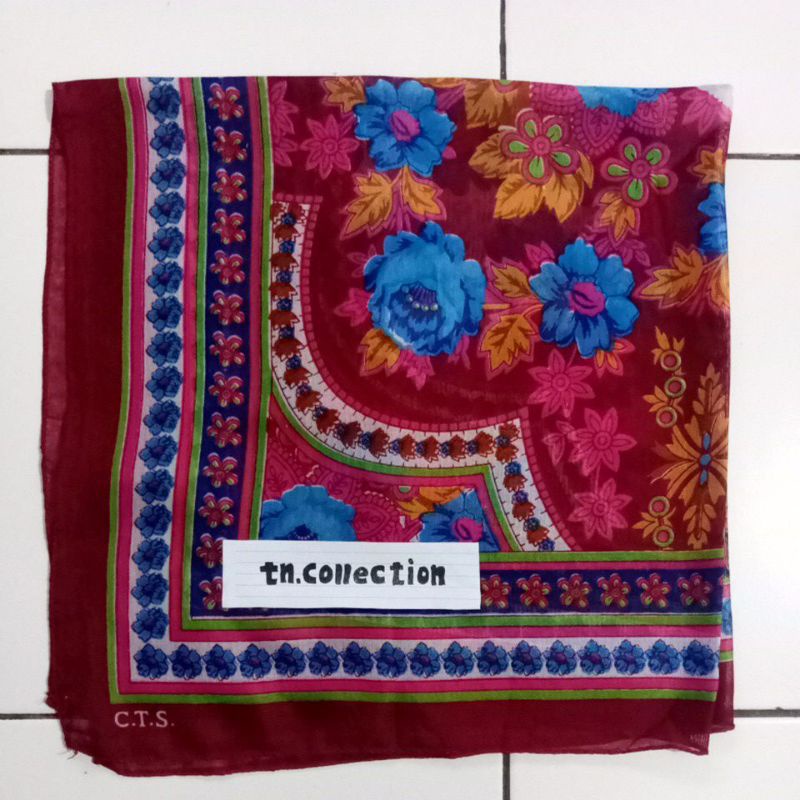 (Motif R) Kerudung CTS/ Kerudung Wanita