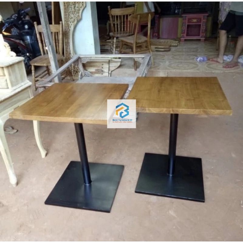 Meja Makan Cafe Kaki Besi Kayu Jati