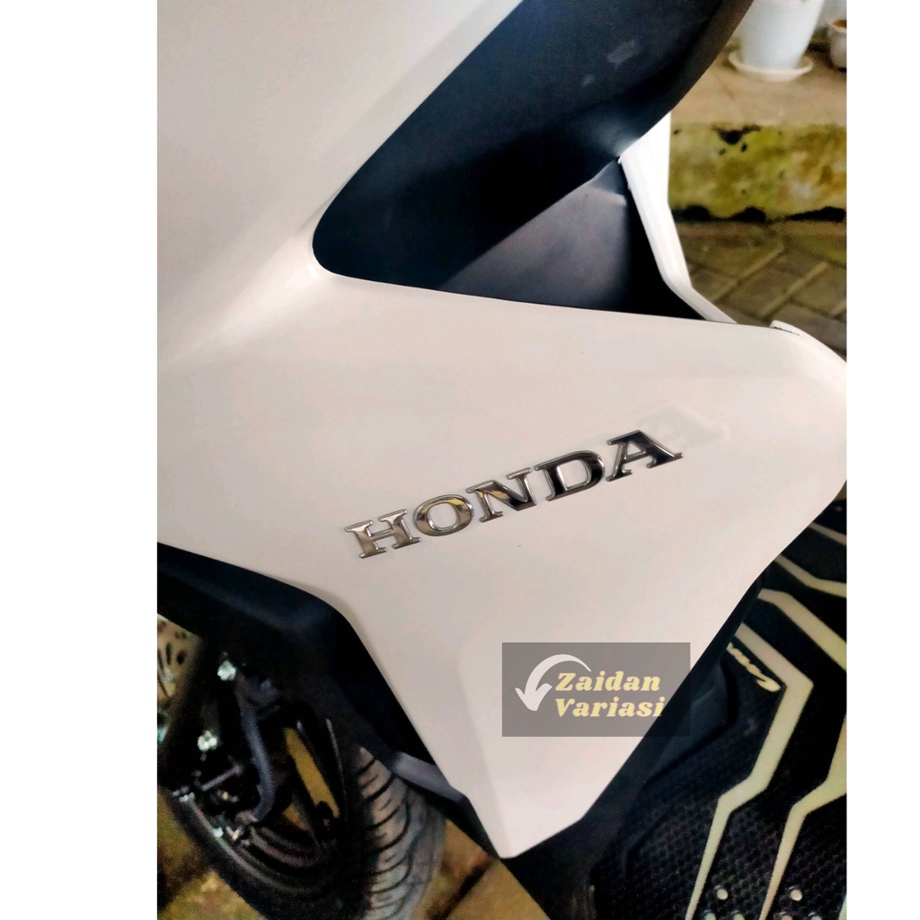 Sticker Logo Emblem Honda Timbul Tulisan 2 Pcs Sepasang Stiker Motor 3d Untuk Kiri Dan Kanan Dekorasi Tiga Dimensi Beat Vario 125 F1 150 Chrome Gold