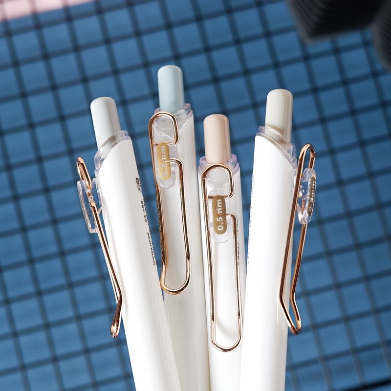 

Pulpen Gel Stylish Keren Cetekan LG-42936