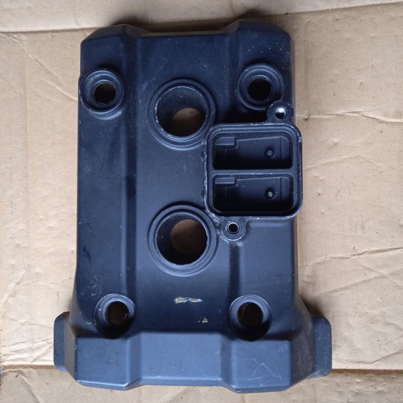 Tutup Head Mesin Atas Yamaha R 25 / MT 25 Original