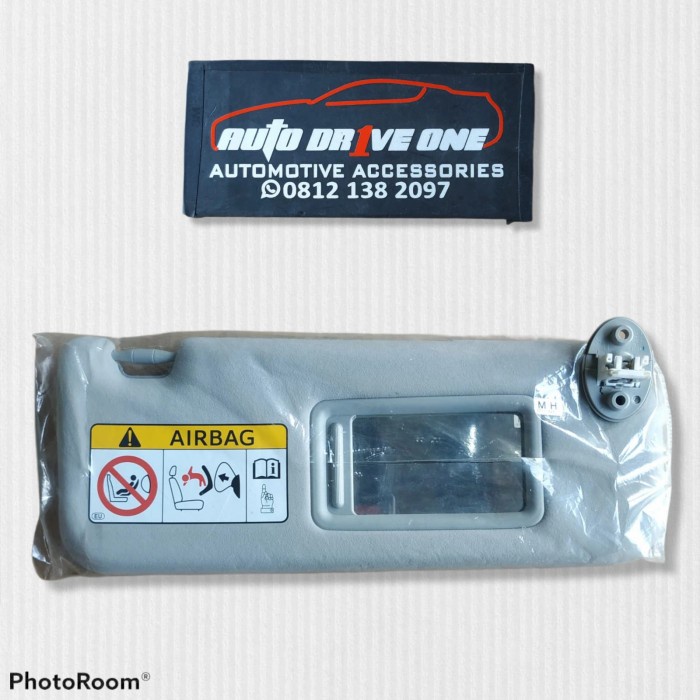 Sunvisor Innova Reborn Venturer Original Baru
