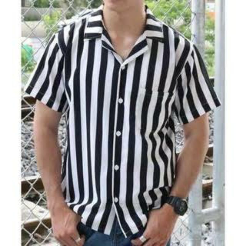 Kemeja Salur Stripe Lengan Pendek/Casual Kemeja Garis Vertical PREMIUM QUALITY Termurah!