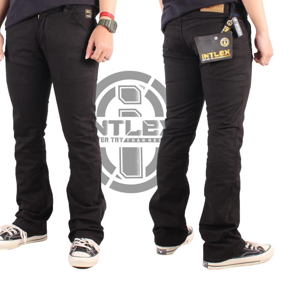Cek Disini--Celana chino cutbray black Fifteen denim & Fifty one Original