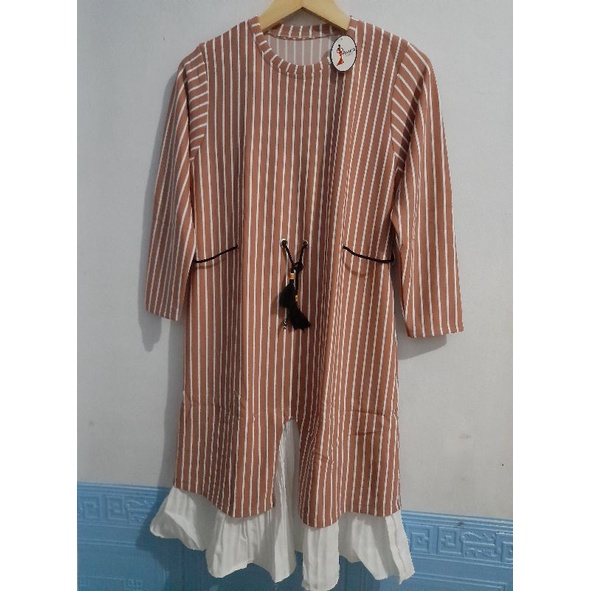 Tunik Motif Garis Salur by Ayura