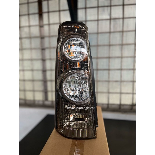Lampu Stop / Stop Lamp Toyota Avanza VVTI Kristal Smoke  ( thn 2007 2008 2009 2010 2011)