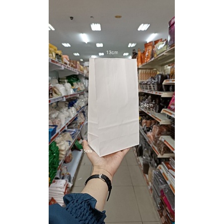 

Paperbag Roti 23,5x13cm isi @100pcs