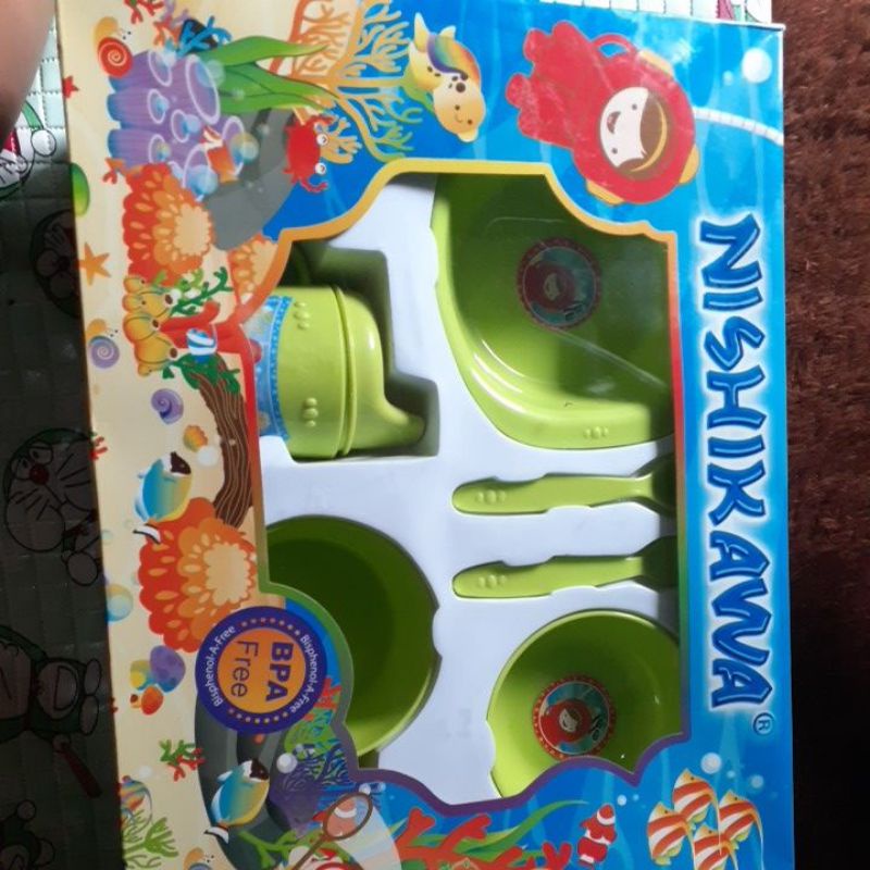 TEMPAT MAKAN BAYI 1SET BESAR
