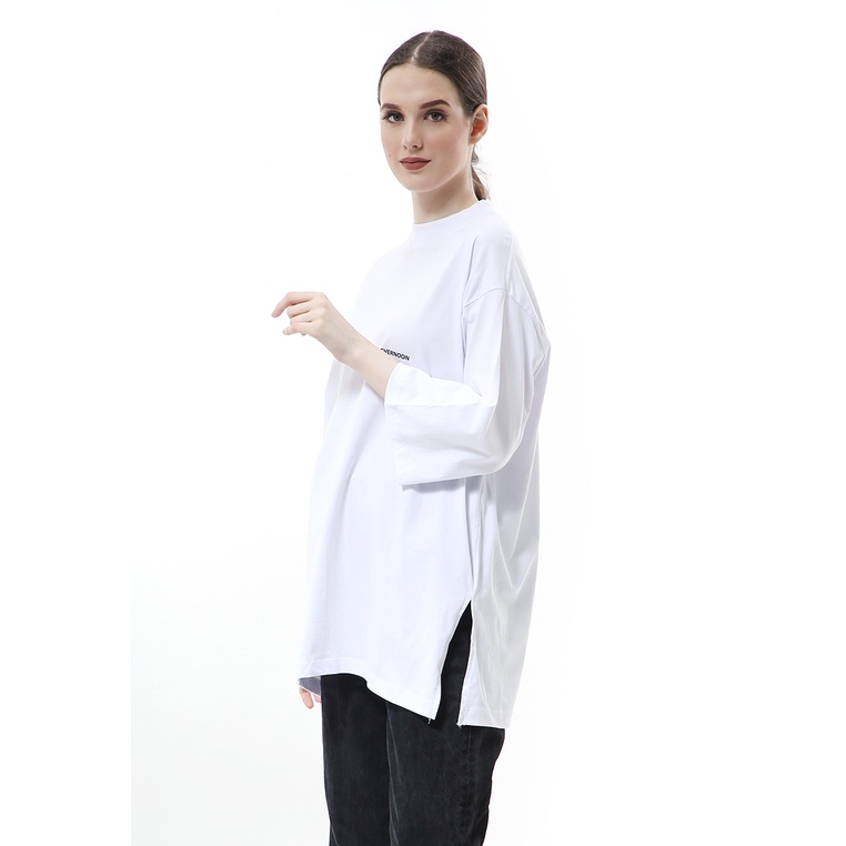 Wina Kaos Atasan Wanita Polos Basic Oversize - Putih