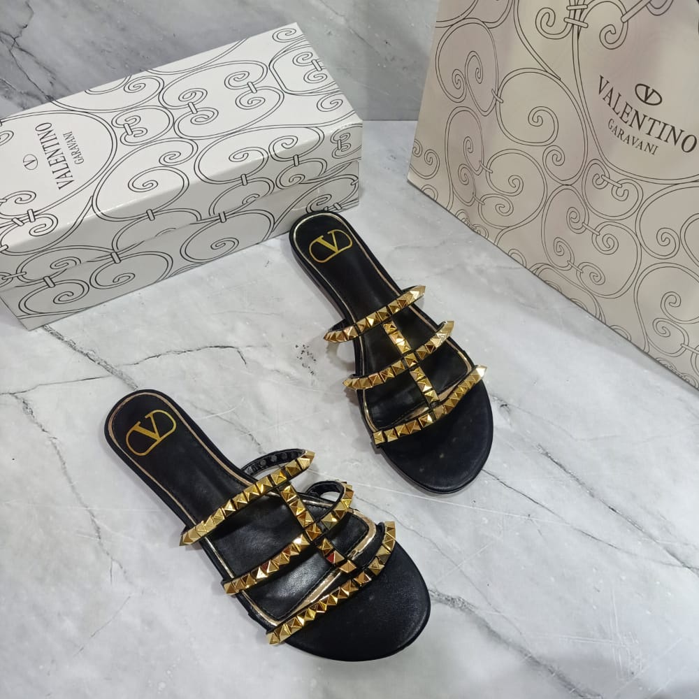 Sandal wanita full stud Kode va 22