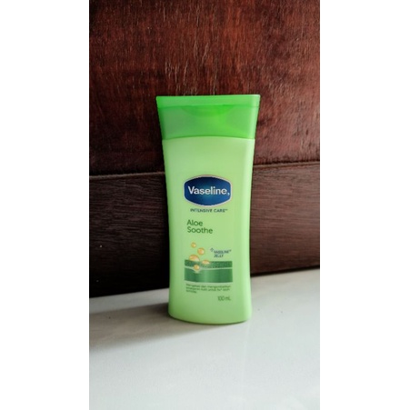 Vaseline Aloe shoothe 100ml Vaseline body lotion body lotion Vaseline handbody