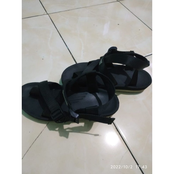 sandal hijack preloved